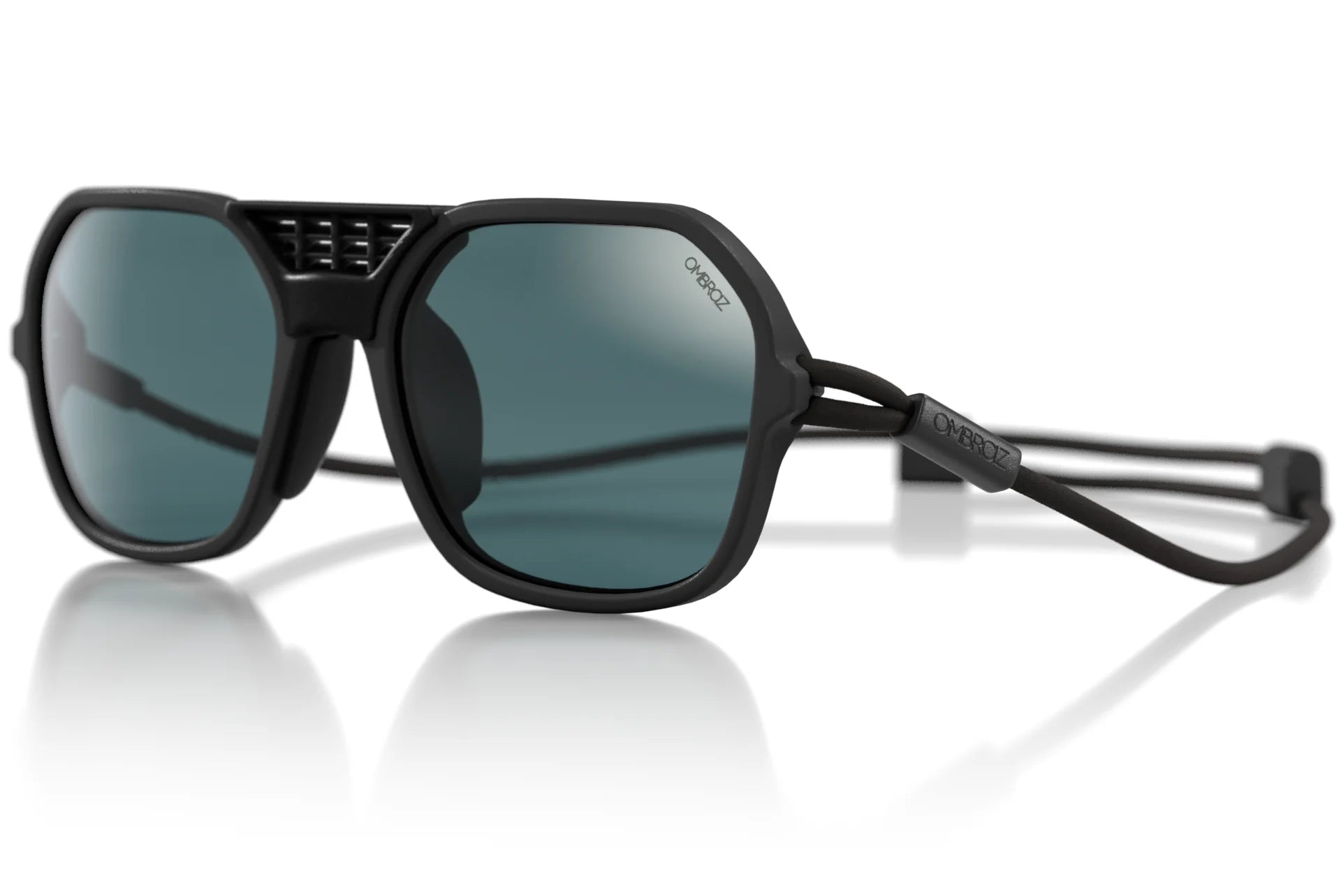 Charcoal_grey_risers